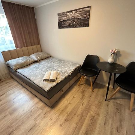 Appartement Pokoje E&J à Miedzyzdroje Extérieur photo