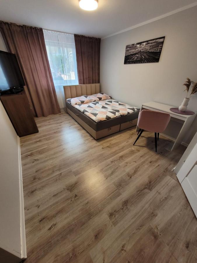 Appartement Pokoje E&J à Miedzyzdroje Extérieur photo