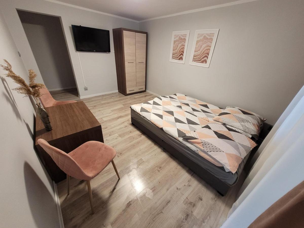 Appartement Pokoje E&J à Miedzyzdroje Extérieur photo