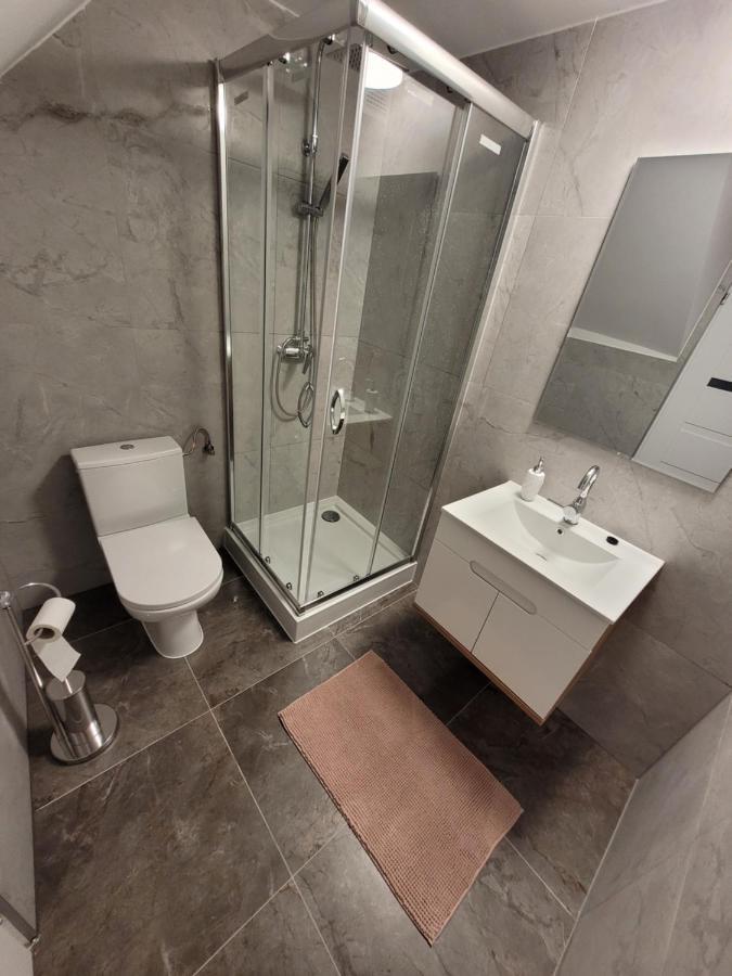 Appartement Pokoje E&J à Miedzyzdroje Extérieur photo